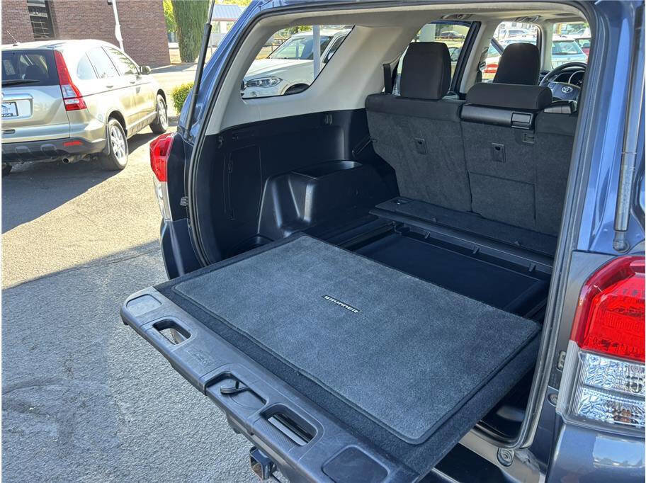 Used 2013 Toyota 4Runner Trail image 15