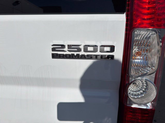 Used 2025 RAM ProMaster 2500 w/ U-Haul Equipment Group FWD image 9