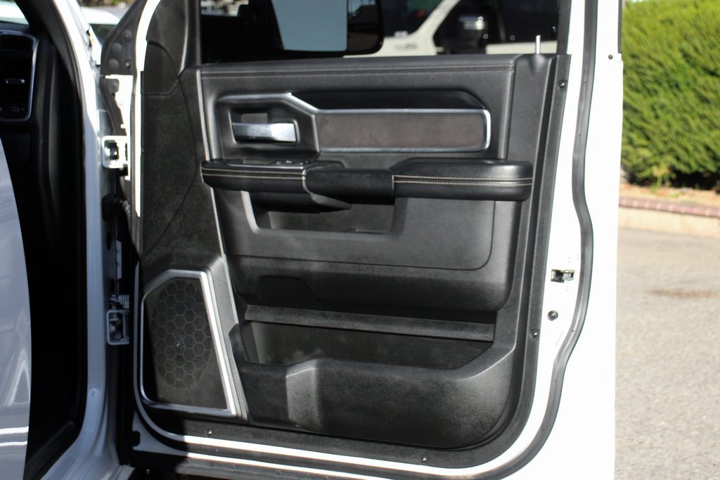 Used 2022 RAM 2500 Laramie w/ Night Edition image 42