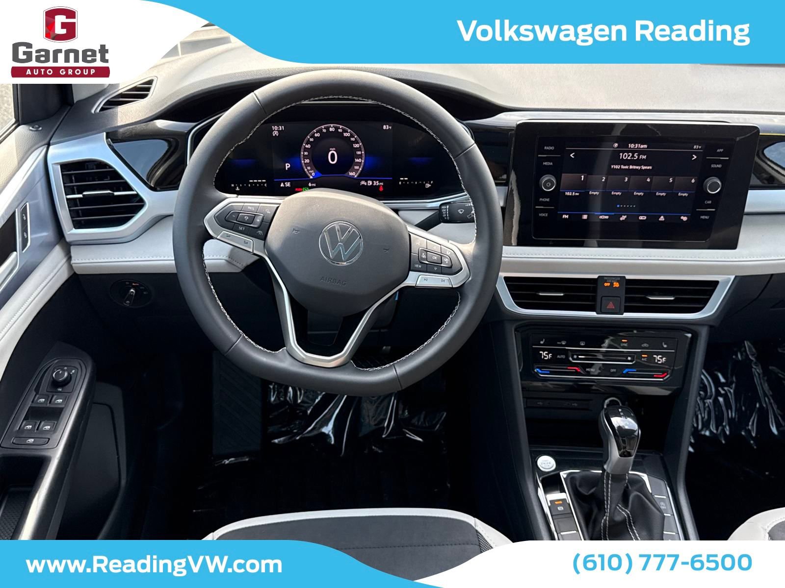 New 2025 Volkswagen Taos SE image 11