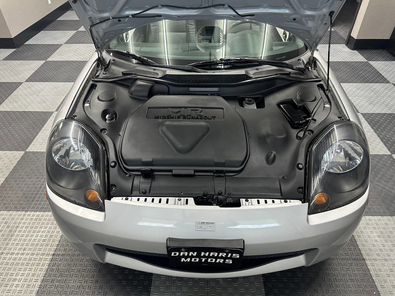 Used 2001 Toyota MR2 RWD image 28