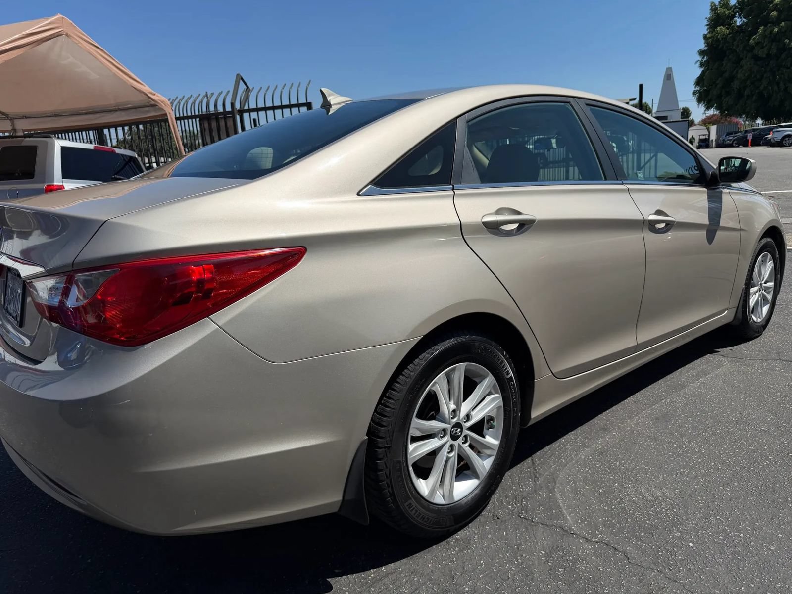 Used 2011 Hyundai Sonata GLS w/ Popular Equipment Pkg 2 FWD image 24