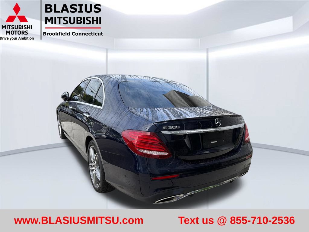 Used 2018 Mercedes-Benz E 300 4MATIC image 11