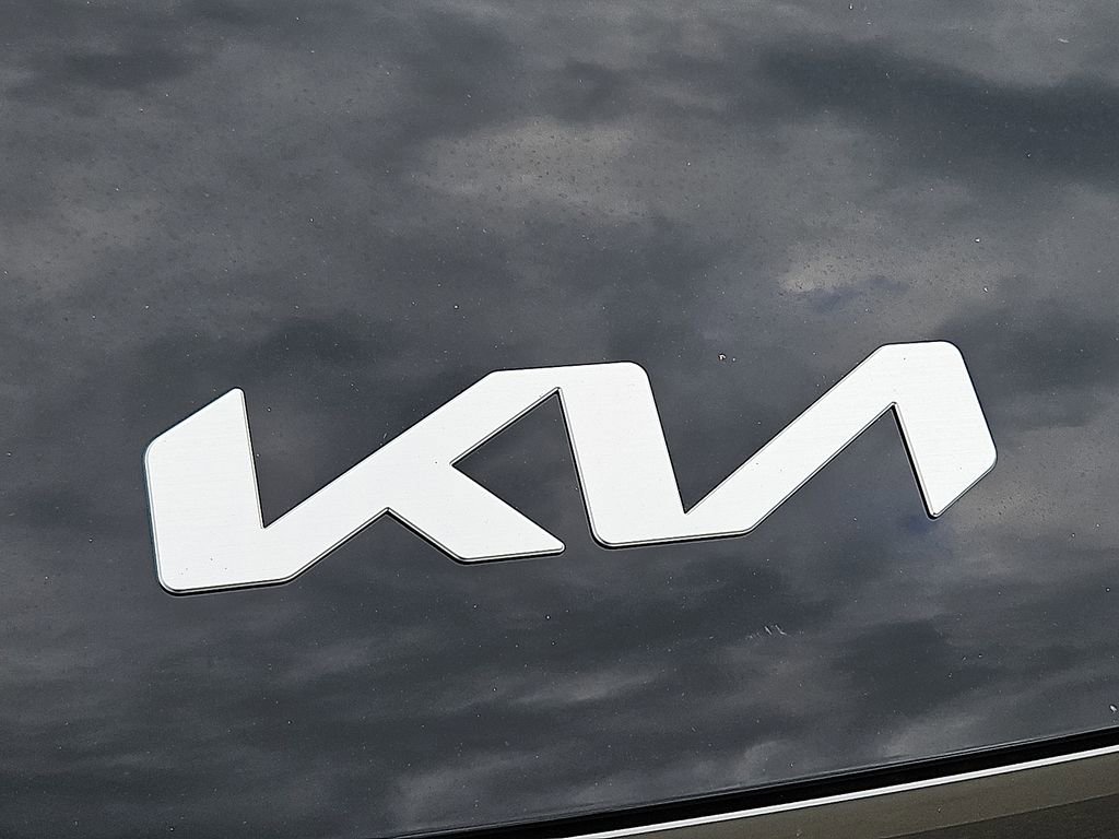 New 2026 Kia EV9 Wind image 12