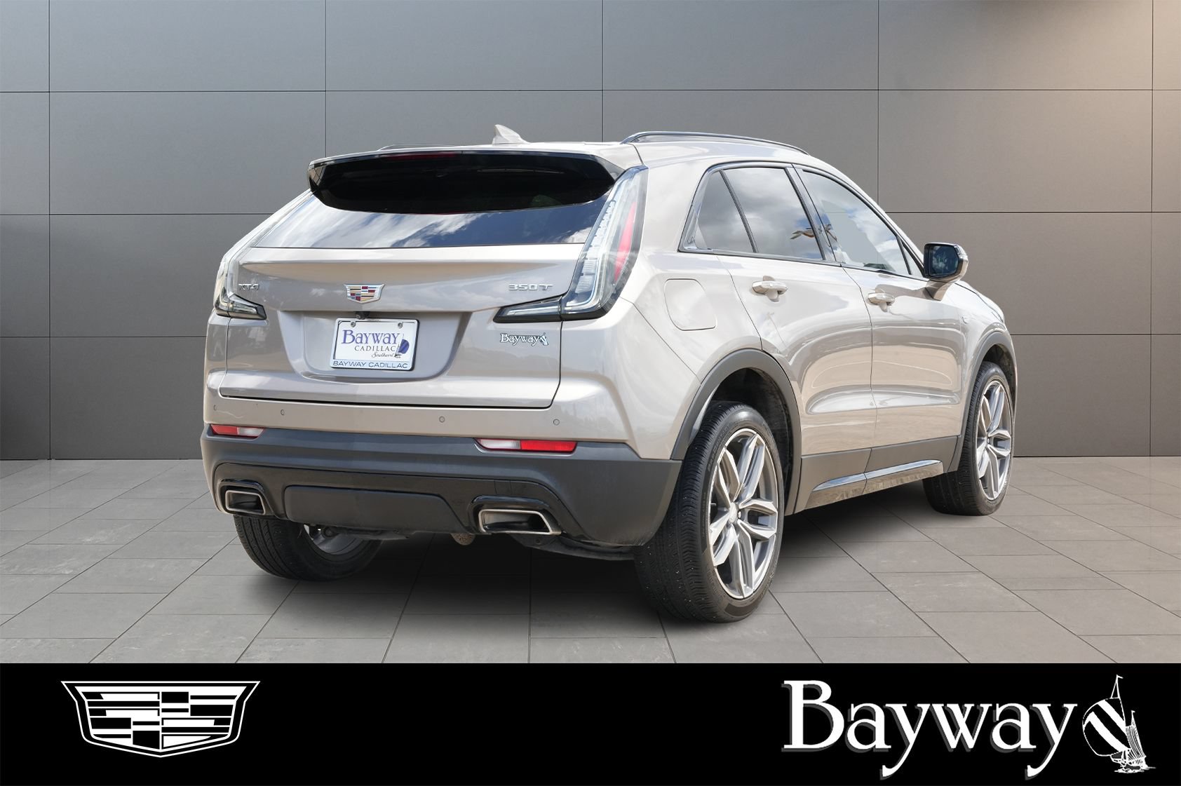 Certified 2023 Cadillac XT4 Sport FWD image 5