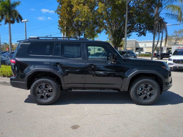 New 2026 Lexus GX 550 550 Overtrail image 3