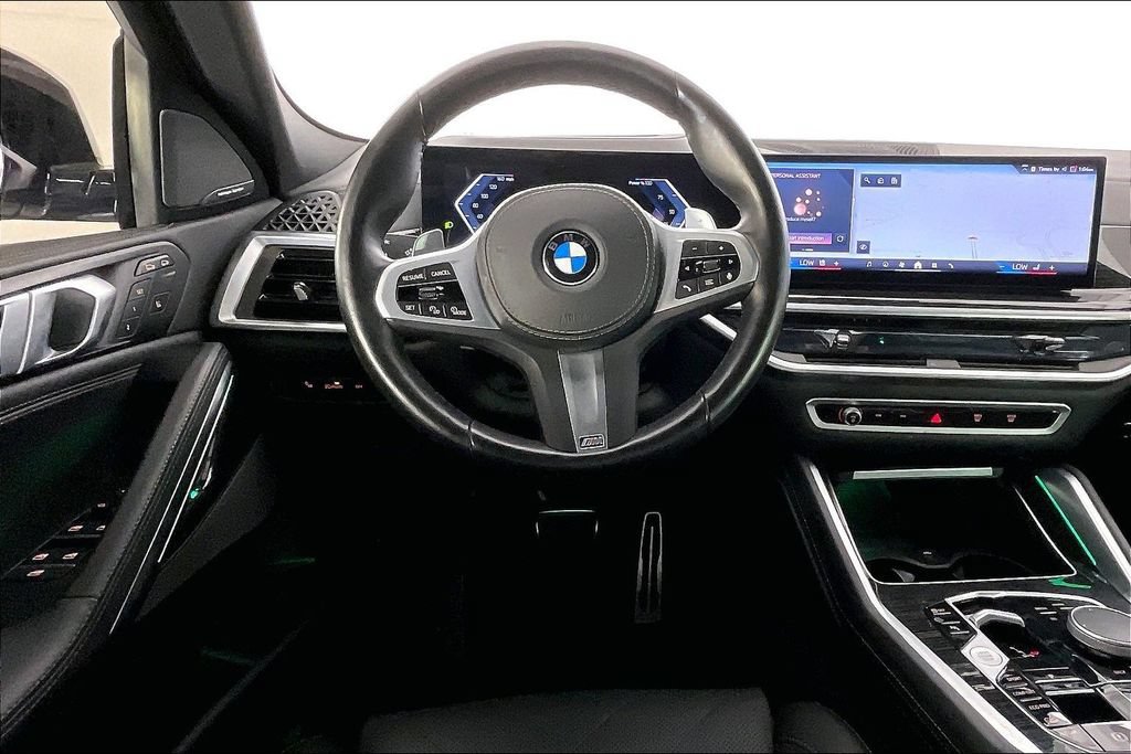 Used 2025 BMW X6 xDrive40i w/ Climate Comfort Package AWD/4WD image 6