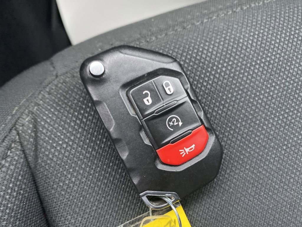 Used 2020 Jeep Gladiator Sport w/ Quick Order Package 24S image 30