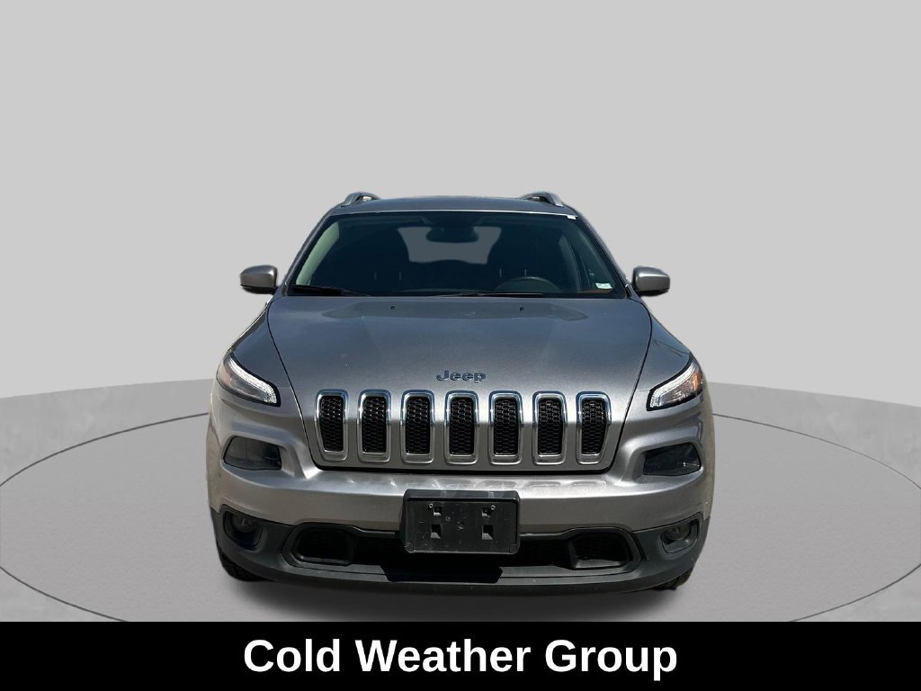 Used 2016 Jeep Cherokee Latitude w/ Safety/Convenience Group AWD/4WD image 10