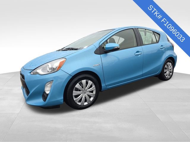 Used 2015 Toyota Prius C Two image 3