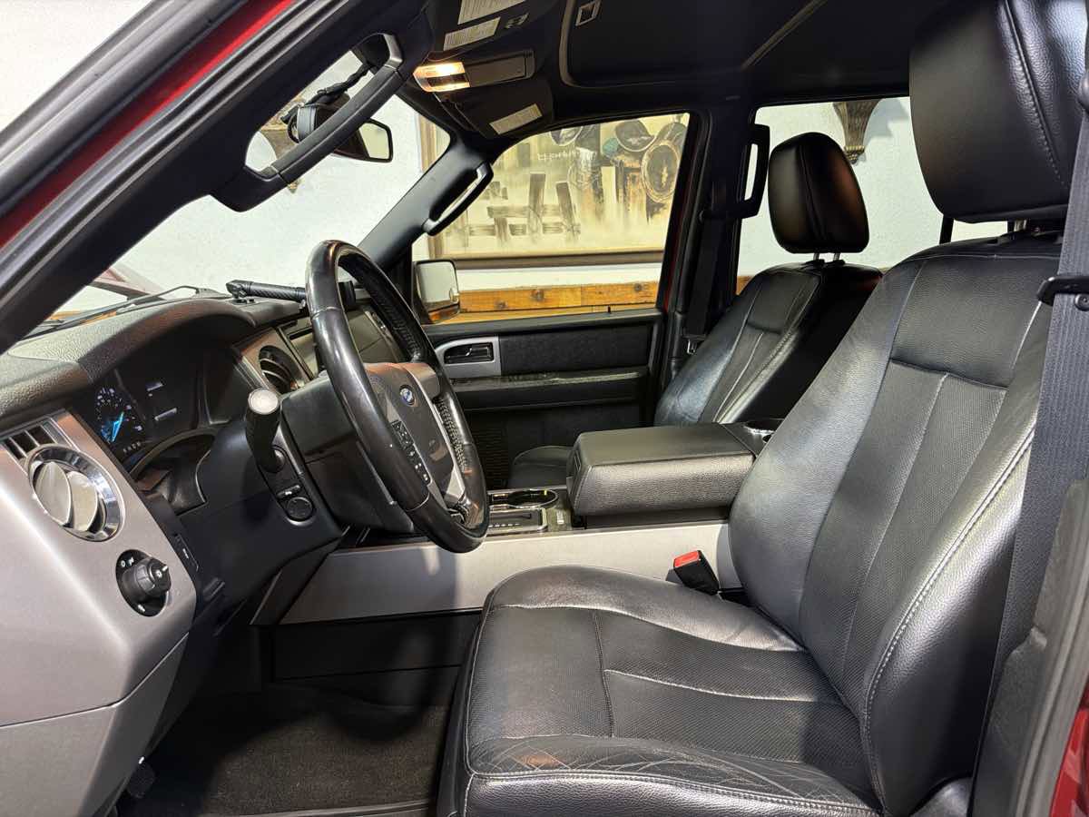 Used 2017 Ford Expedition EL Limited w/ Equipment Group 301A image 16