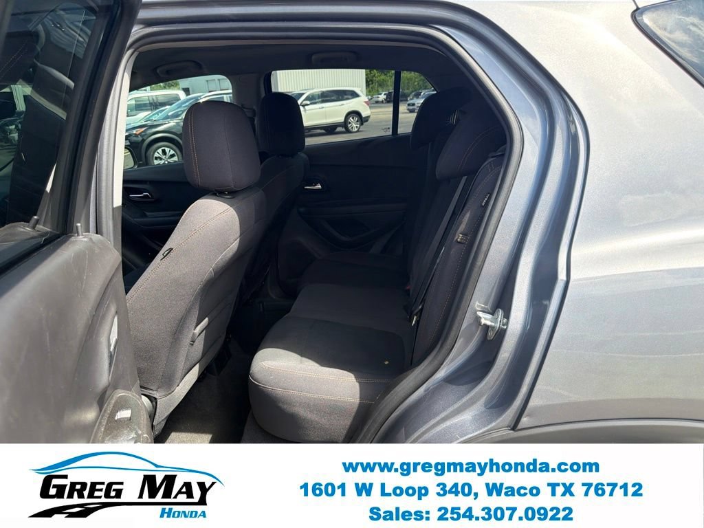 Used 2020 Chevrolet Trax LS w/ Tint and Cruise Package FWD image 21