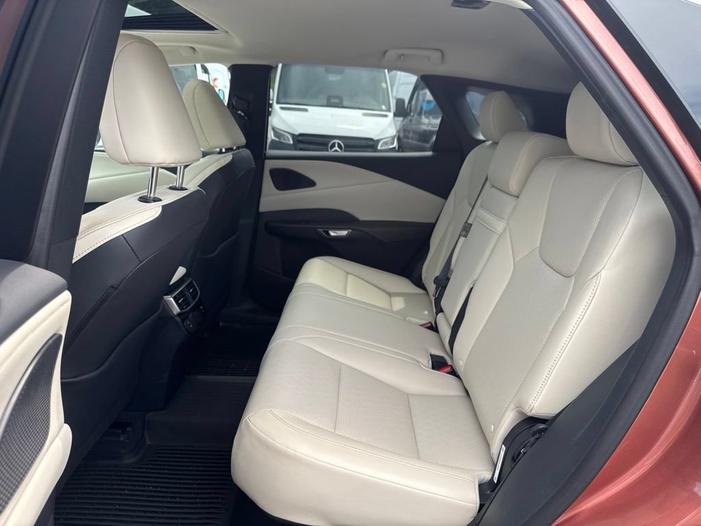 Used 2023 Lexus RX 350 Premium Plus w/ Accessory Package AWD/4WD image 13