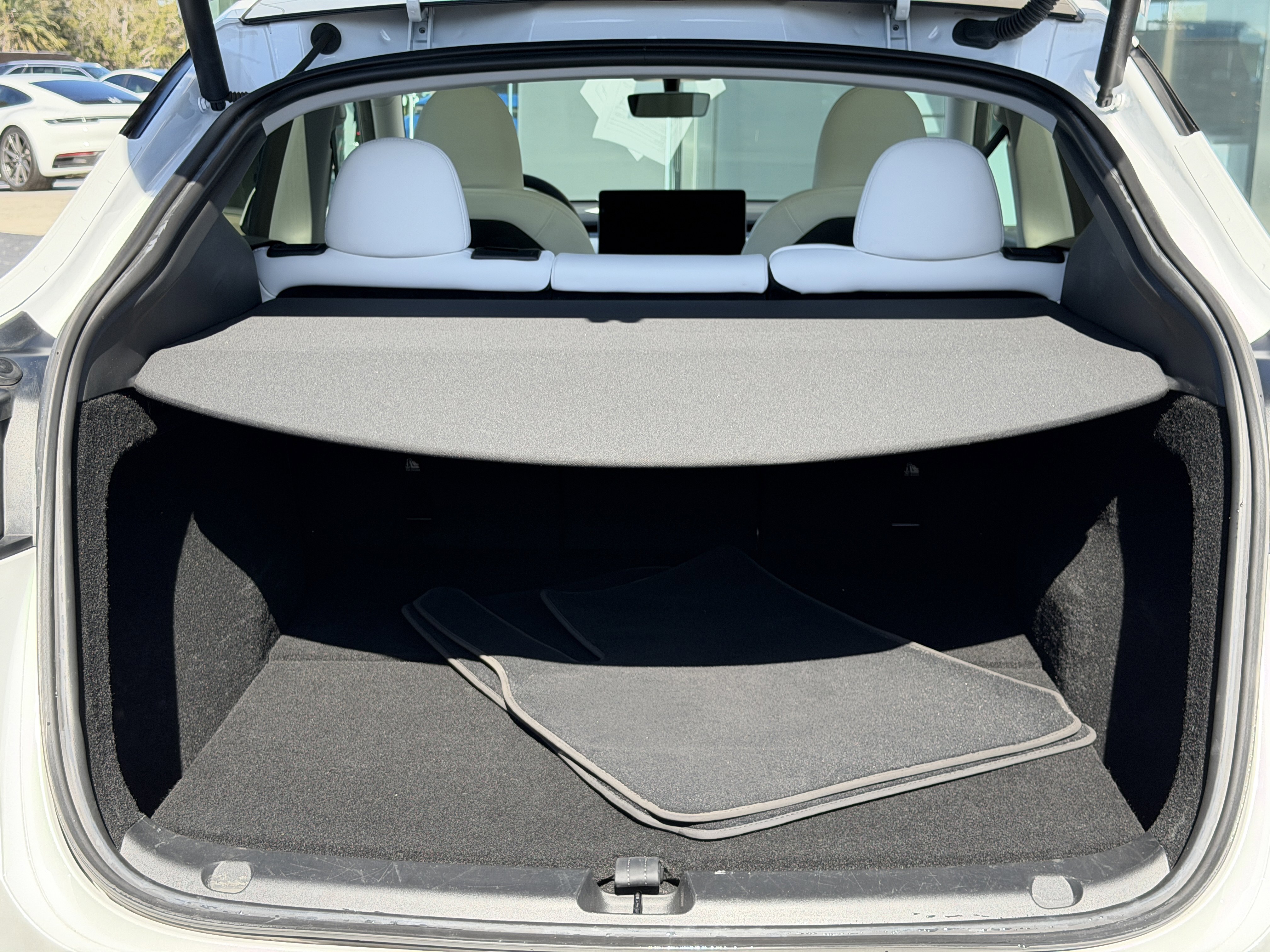 Used 2023 Tesla Model Y Long Range image 14