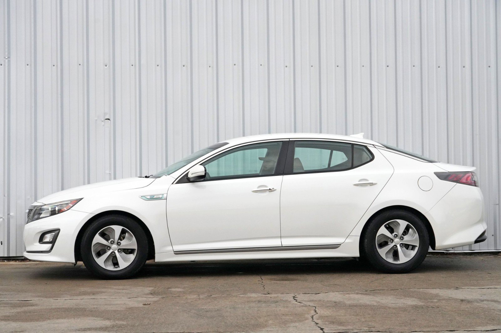 Used 2016 Kia Optima Hybrid image 8