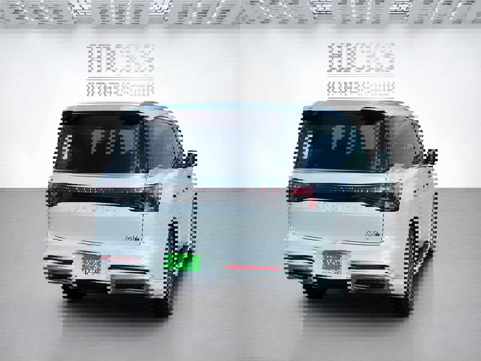 New 2026 INFINITI QX80 Luxe image 5