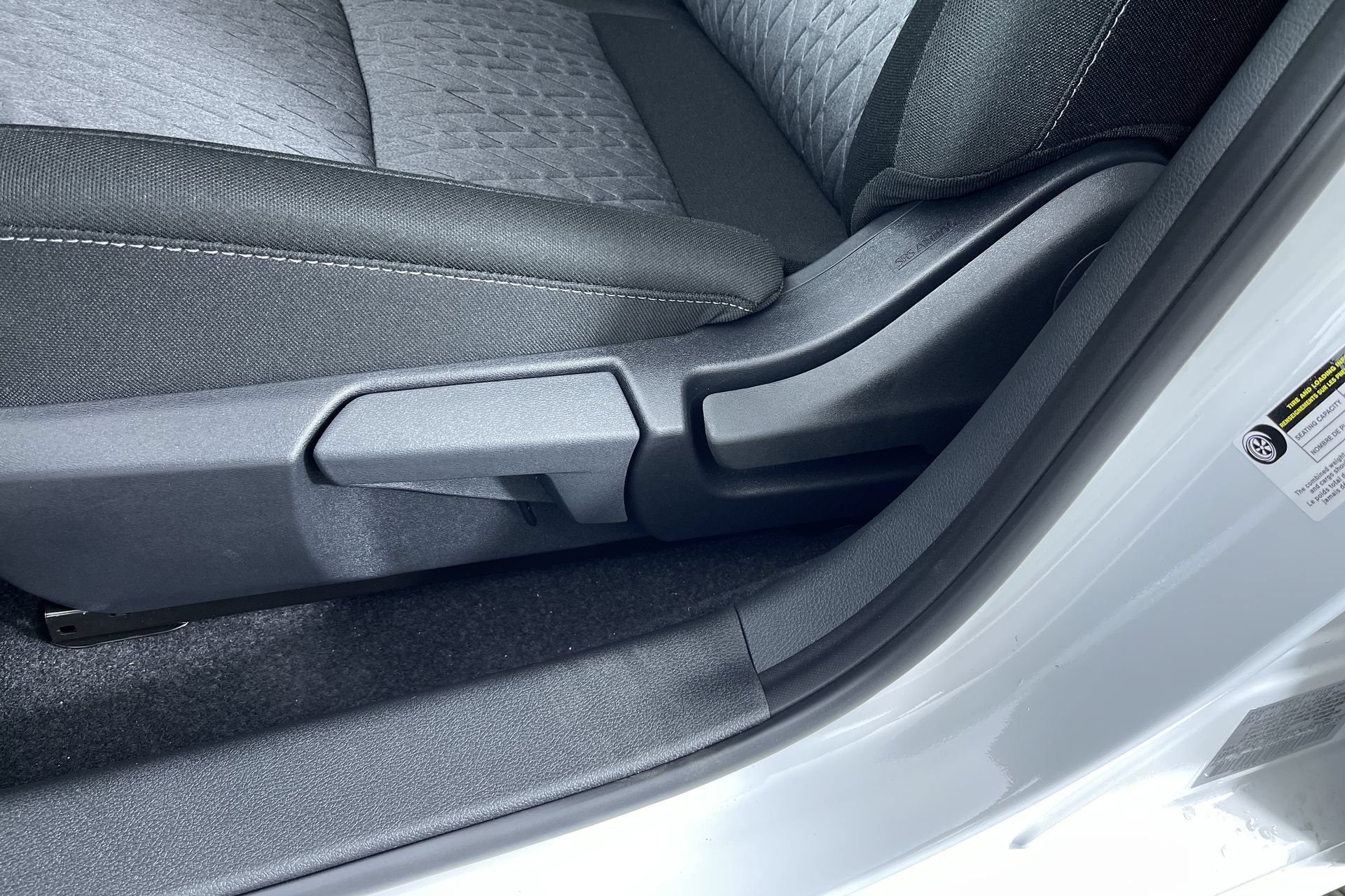 New 2027 Nissan Sentra SV w/ SV Convenience Package FWD image 13