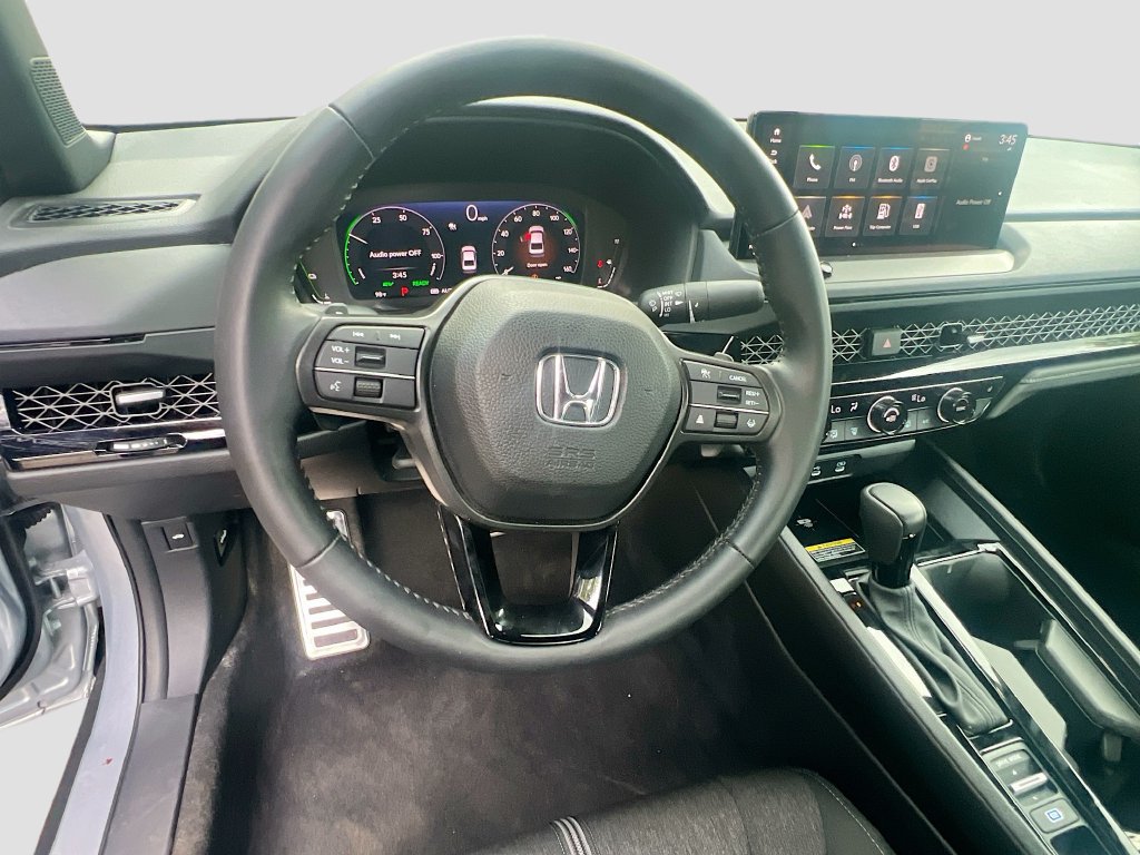 Used 2025 Honda Accord Sport image 11