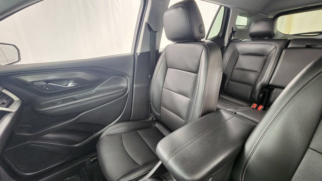 Used 2022 GMC Terrain SLT w/ LPO, Roadside Safety Package AWD/4WD image 13