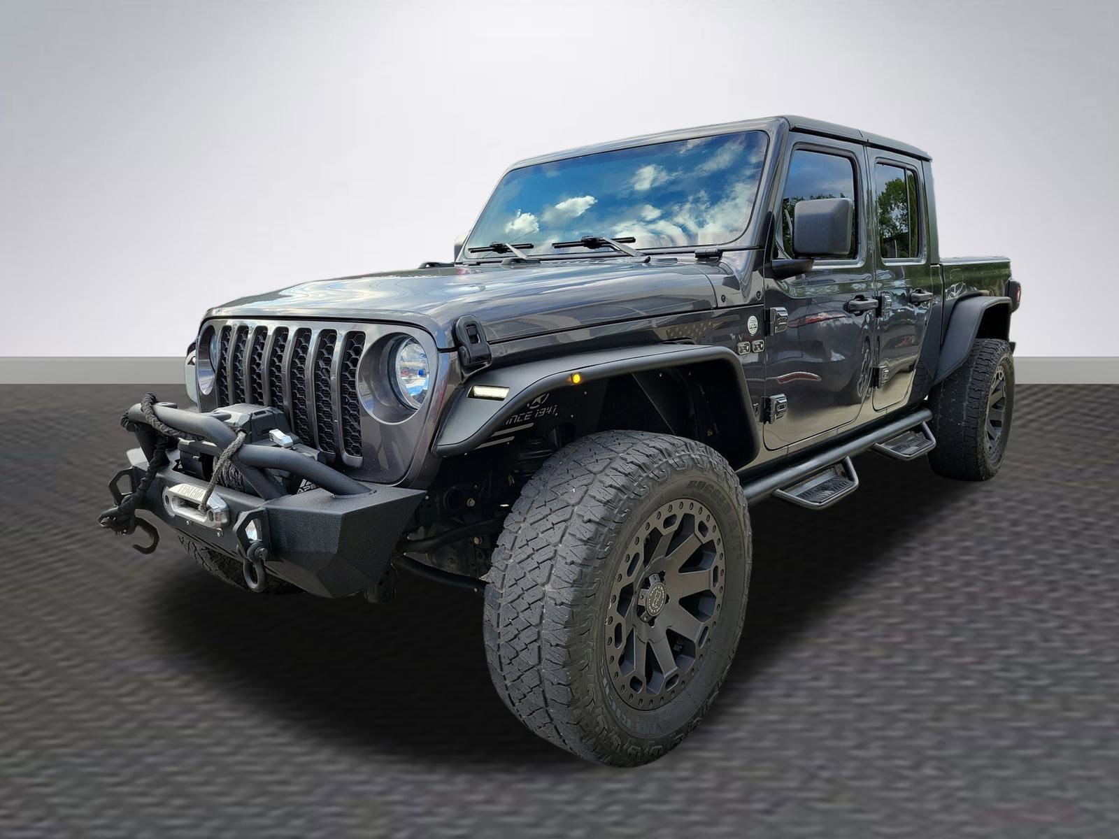 Used 2020 Jeep Gladiator Sport w/ Quick Order Package 24S image 3