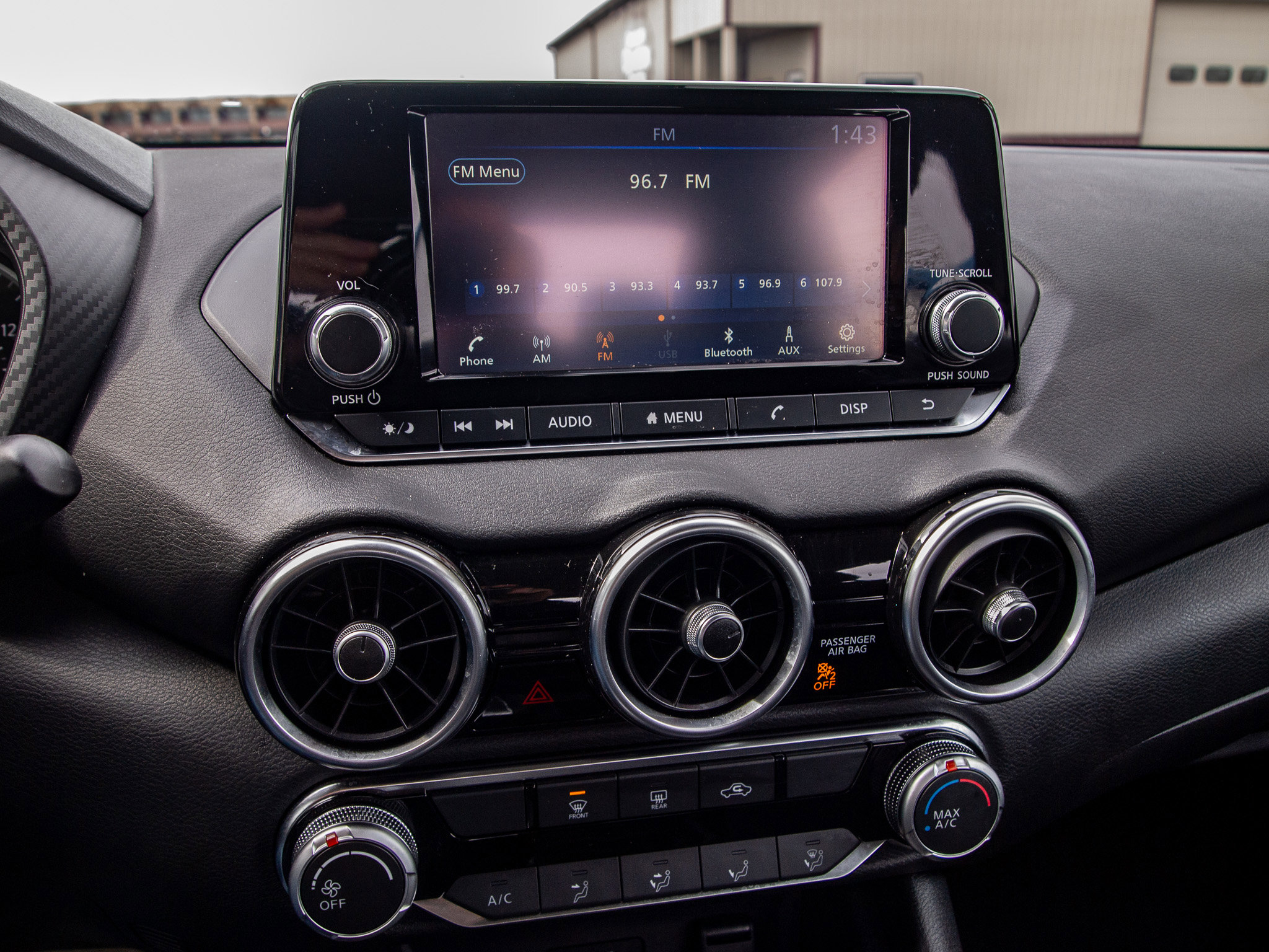 Used 2024 Nissan Sentra S FWD image 16