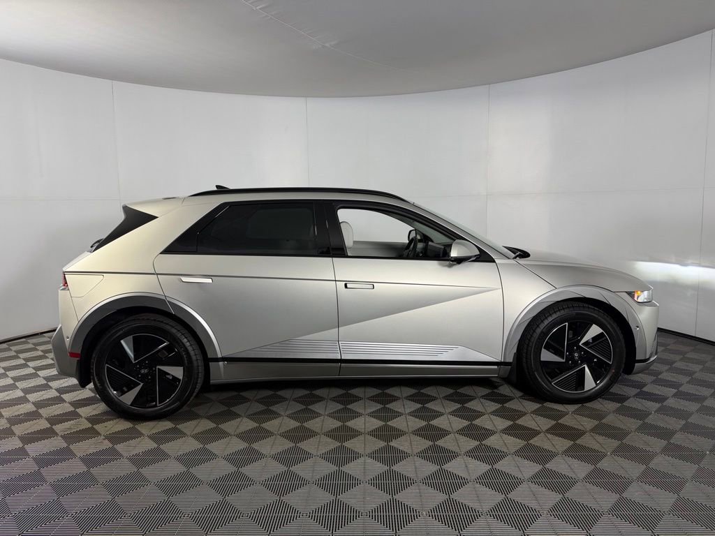 Used 2026 Hyundai Ioniq 5 Limited RWD image 4
