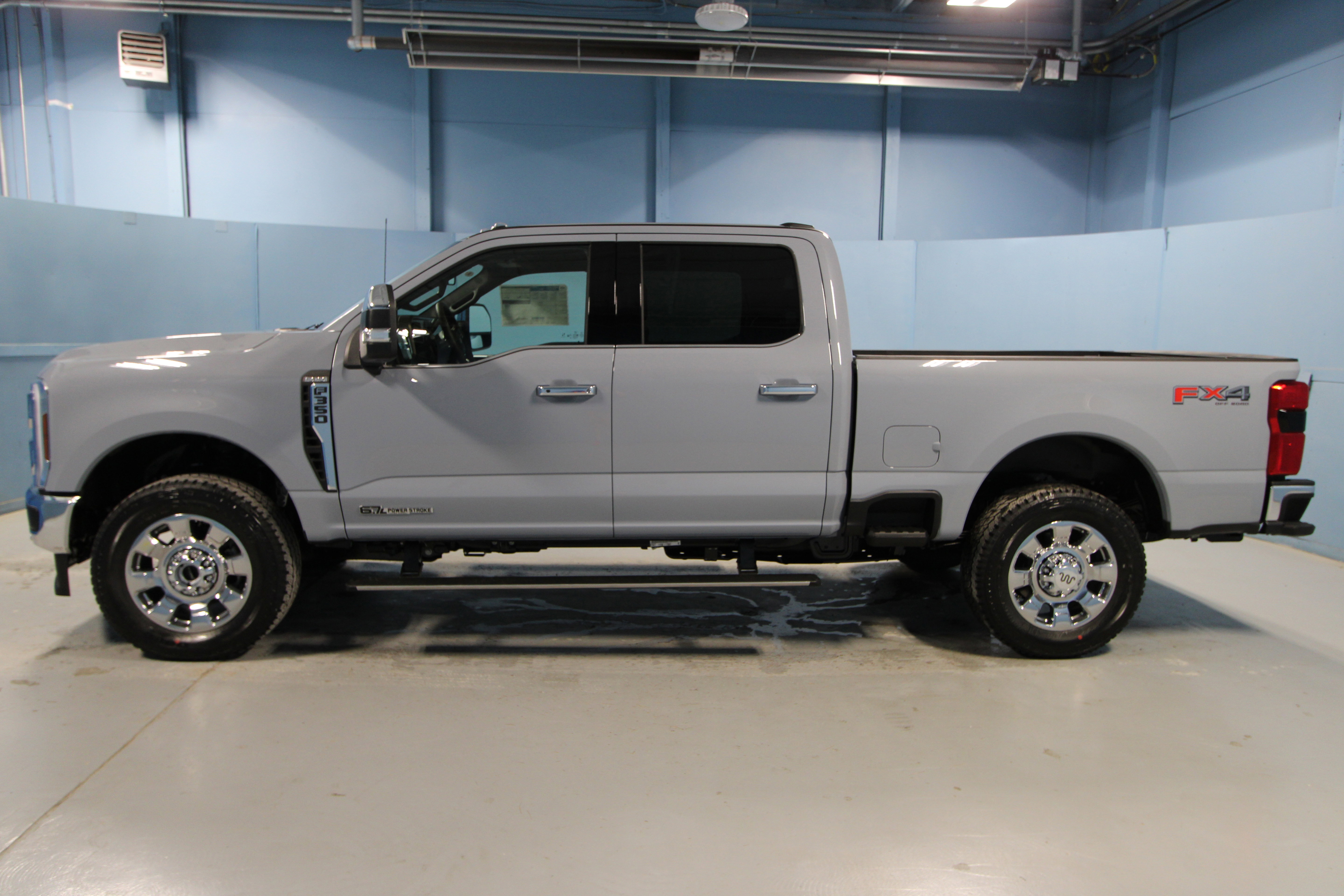 New 2025 Ford F350 King Ranch w/ Chrome Package image 33