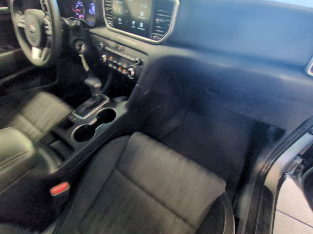 Used 2021 Kia Sportage LX image 21