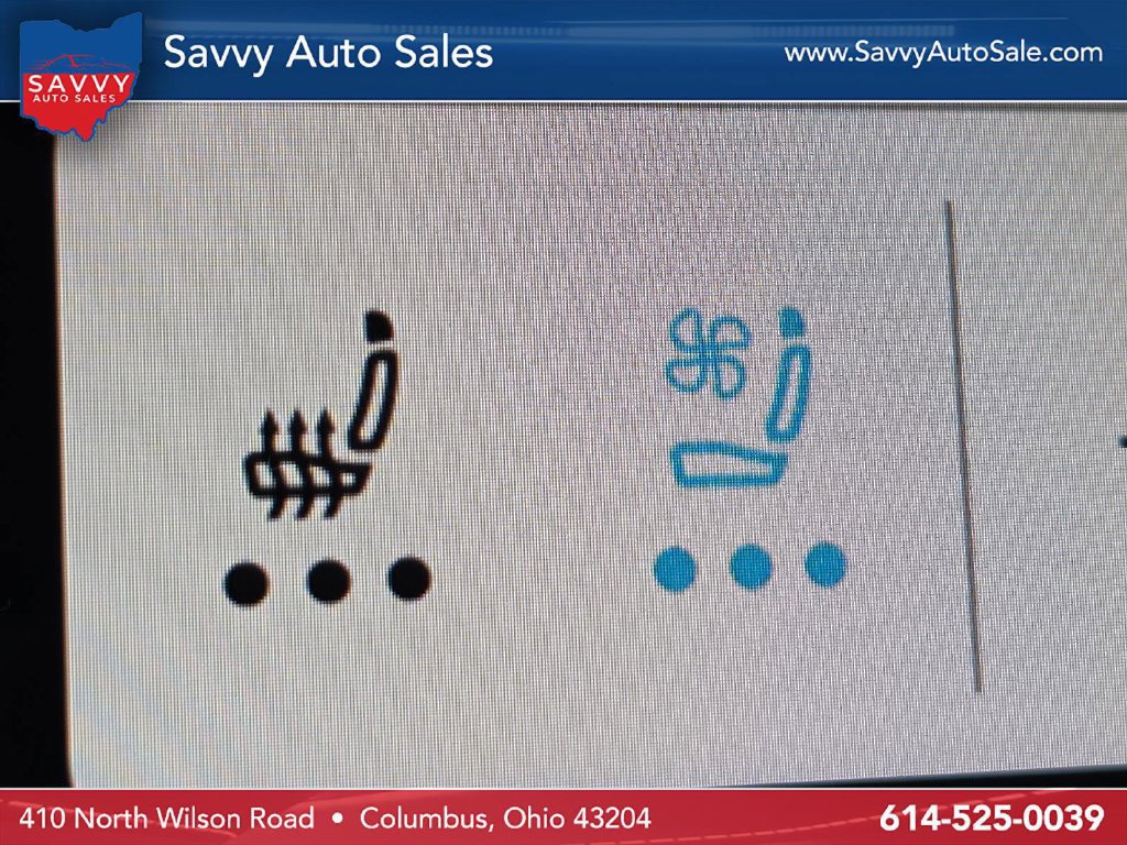 Used 2025 Volkswagen Atlas SE FWD image 4