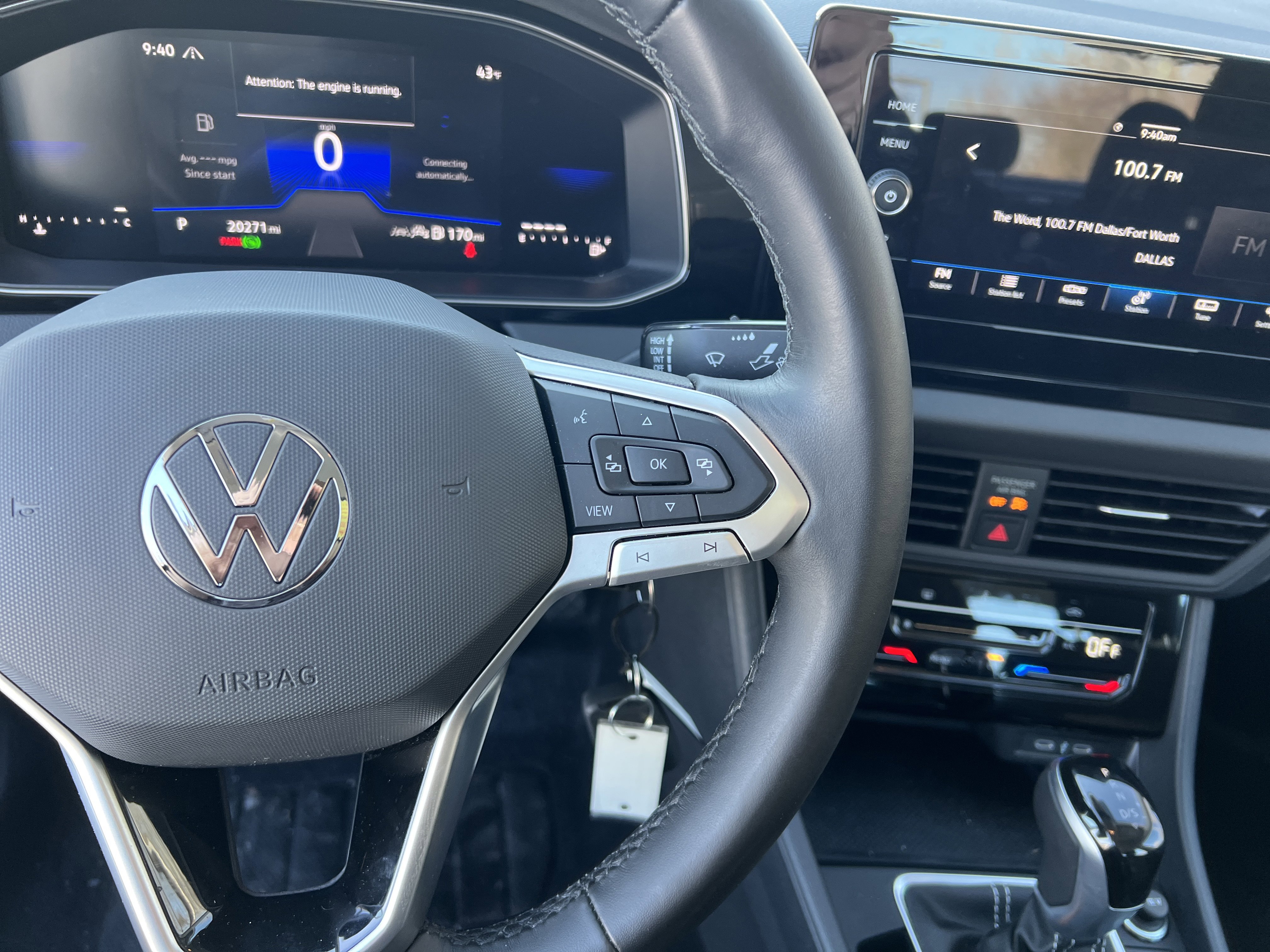 Certified 2025 Volkswagen Jetta S image 18