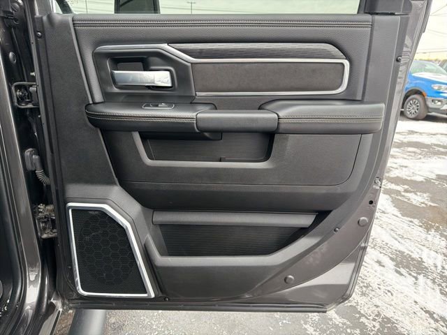 Used 2024 RAM 3500 Laramie w/ Night Edition image 51