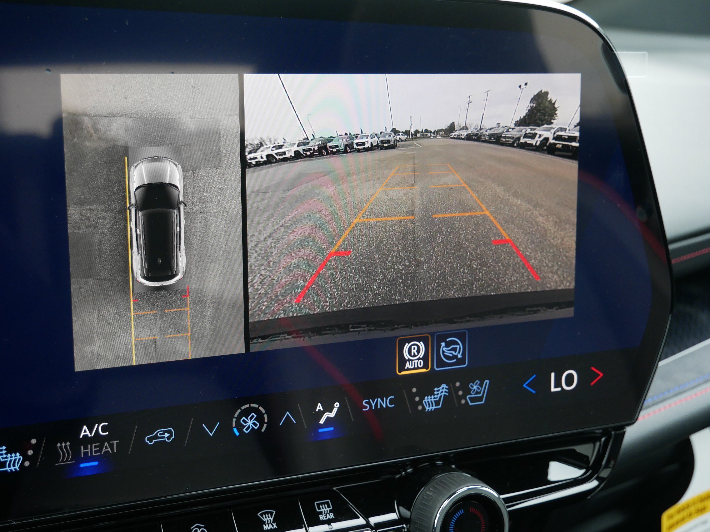 New 2027 Chevrolet Blazer EV RS AWD/4WD image 27