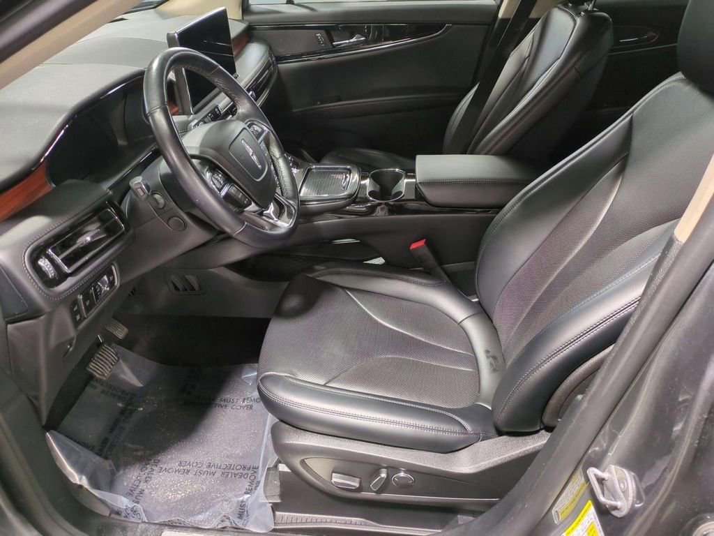 Certified 2023 Lincoln Nautilus Reserve image 12