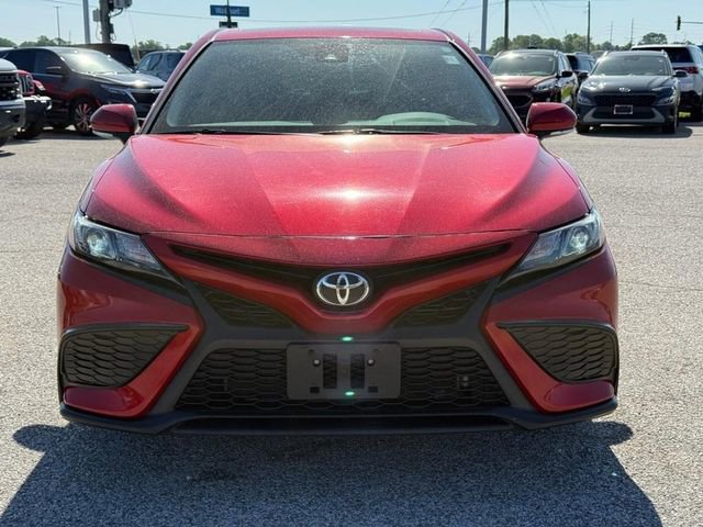 Used 2021 Toyota Camry SE w/ Blackout Package (TMS) FWD image 9