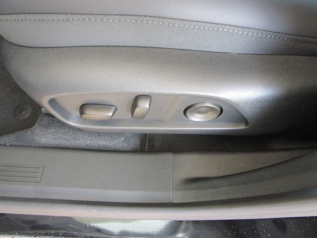 New 2027 GMC Terrain Elevation w/ Elevation Premium Package FWD image 24