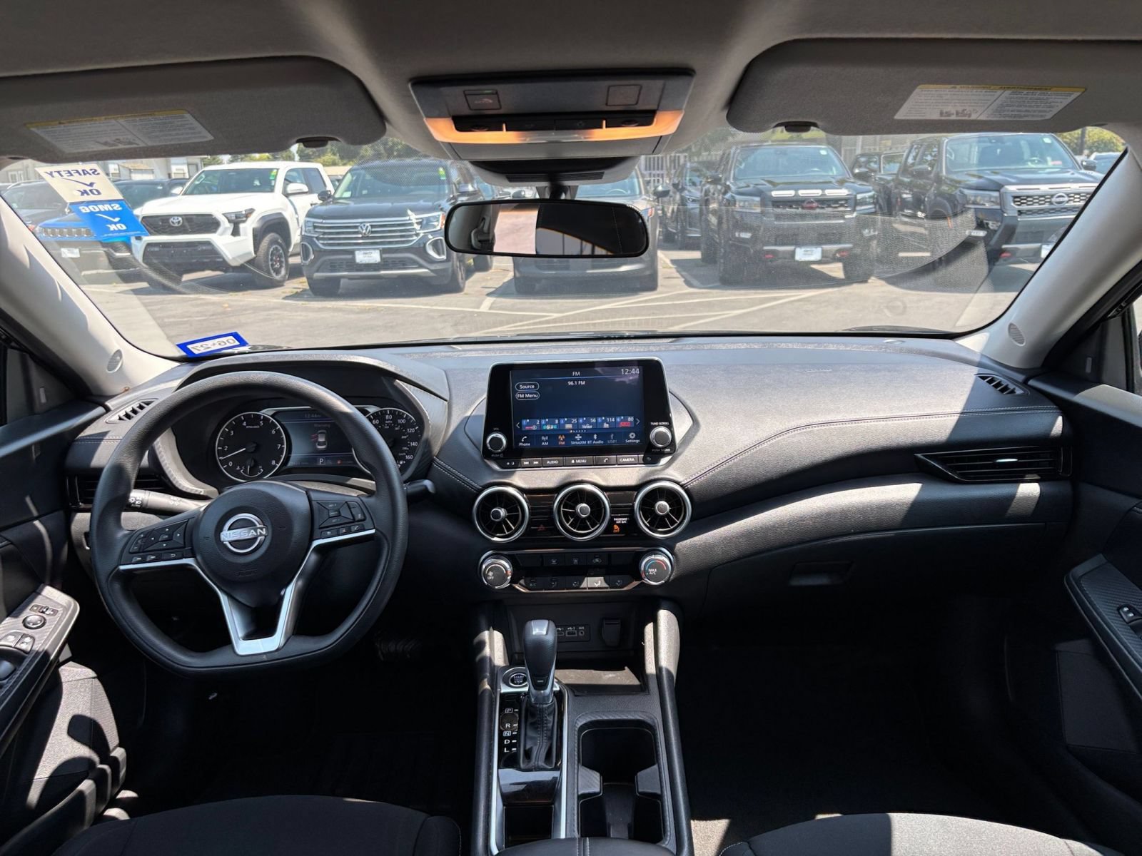 Used 2025 Nissan Sentra SV FWD image 31
