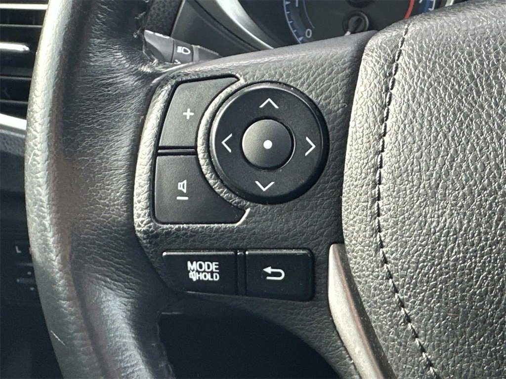 Used 2015 Toyota Corolla S image 22