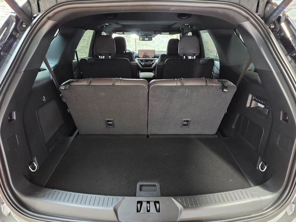 New 2026 Ford Explorer Platinum RWD image 15
