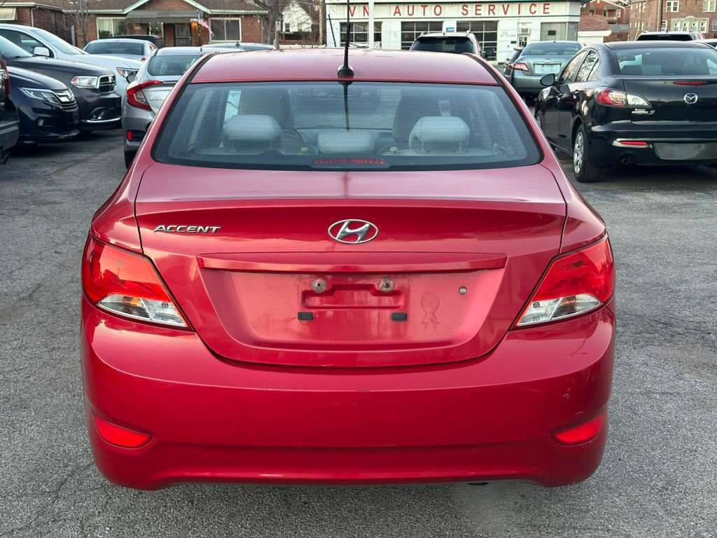 Used 2015 Hyundai Accent GLS image 7