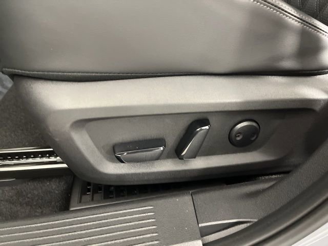 New 2026 Nissan Rogue Platinum image 32