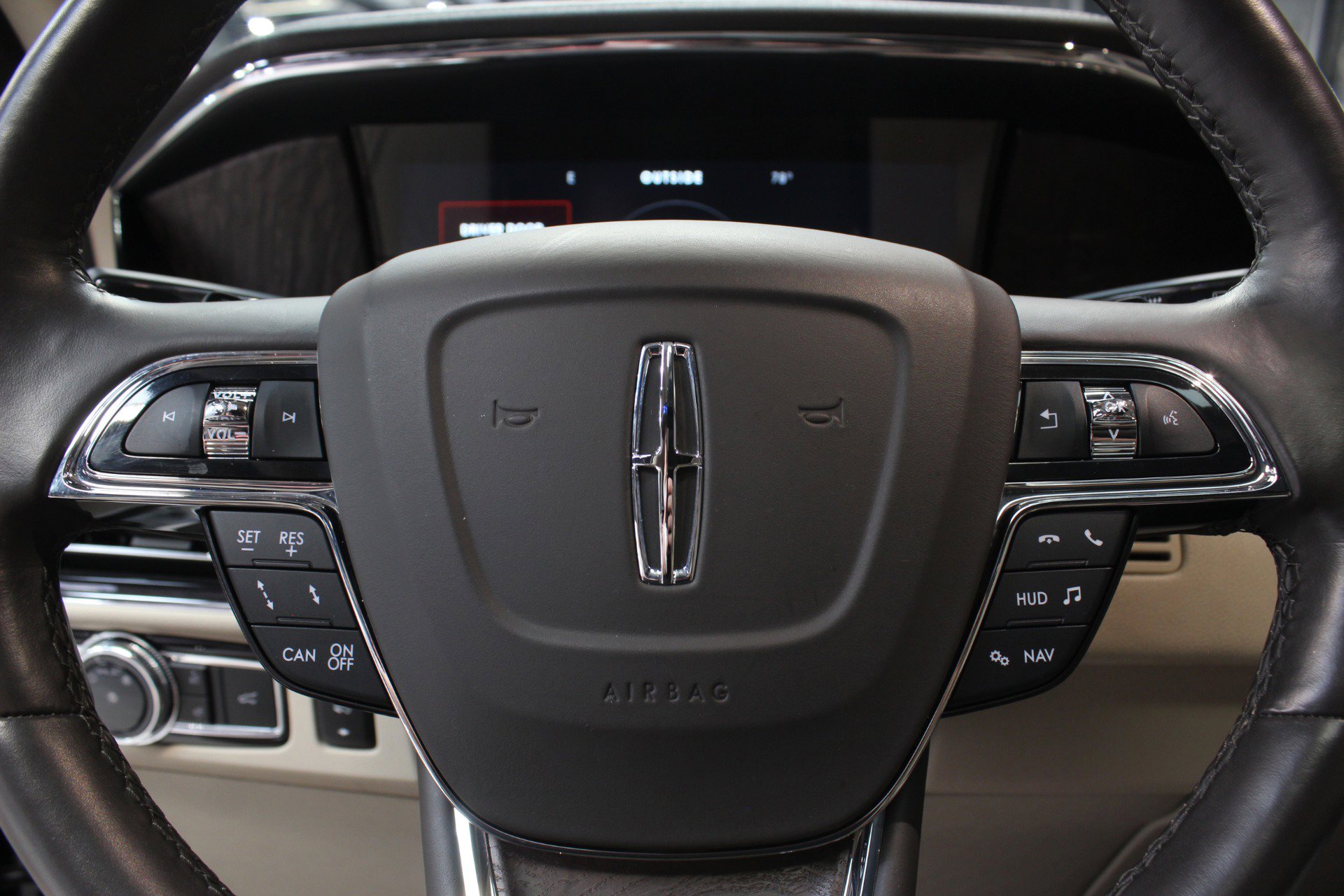 Used 2021 Lincoln Navigator Reserve w/ Luxury Package image 54