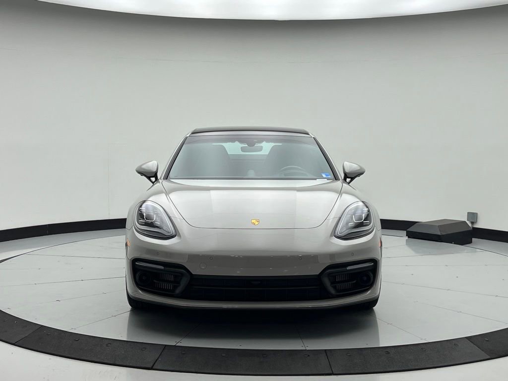 Used 2023 Porsche Panamera image 6