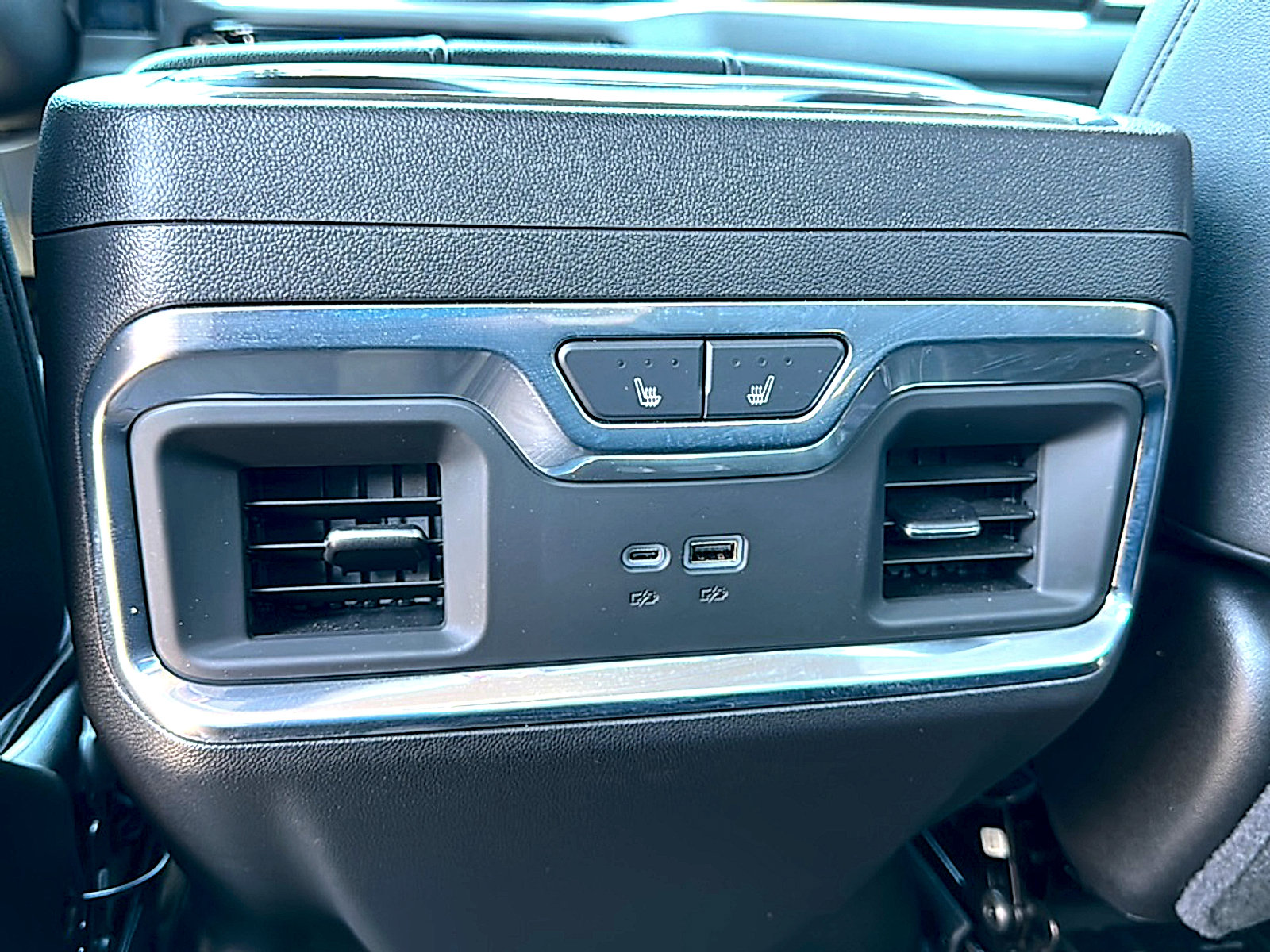 Used 2026 GMC Sierra 1500 SLT AWD/4WD image 21