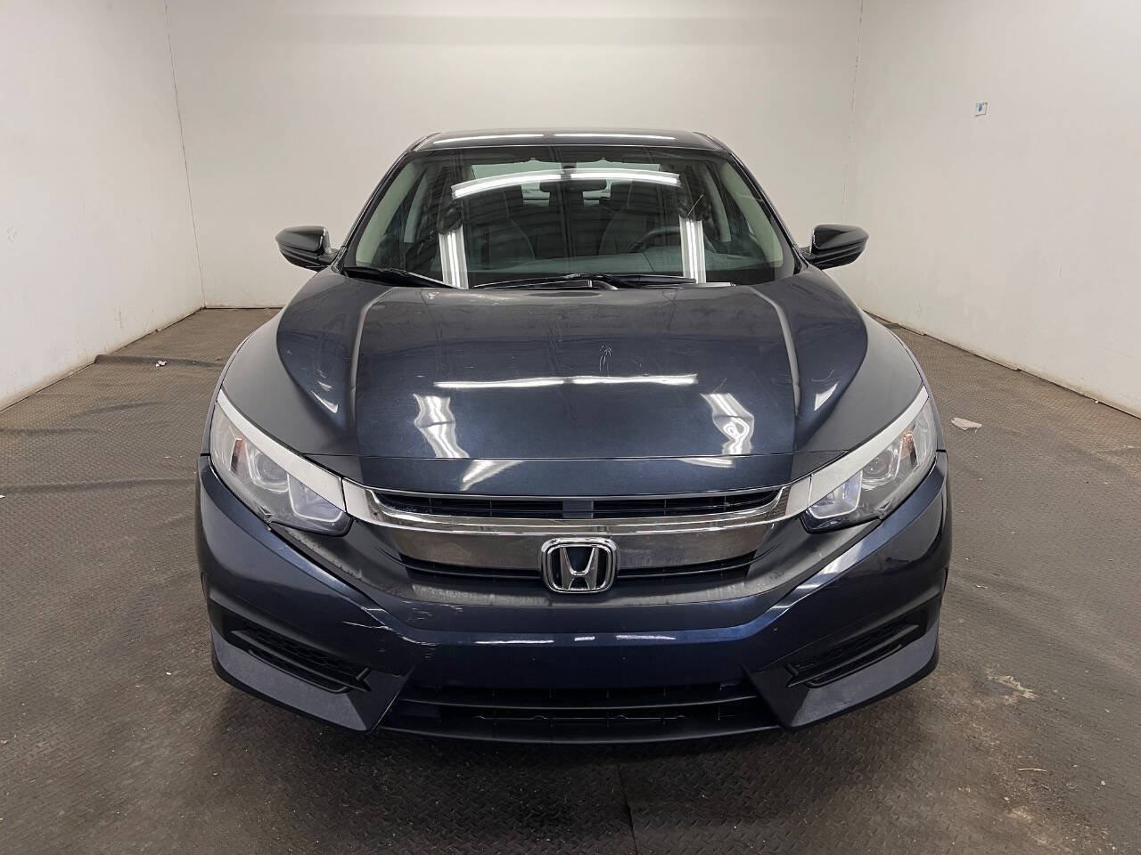 Used 2018 Honda Civic LX image 2