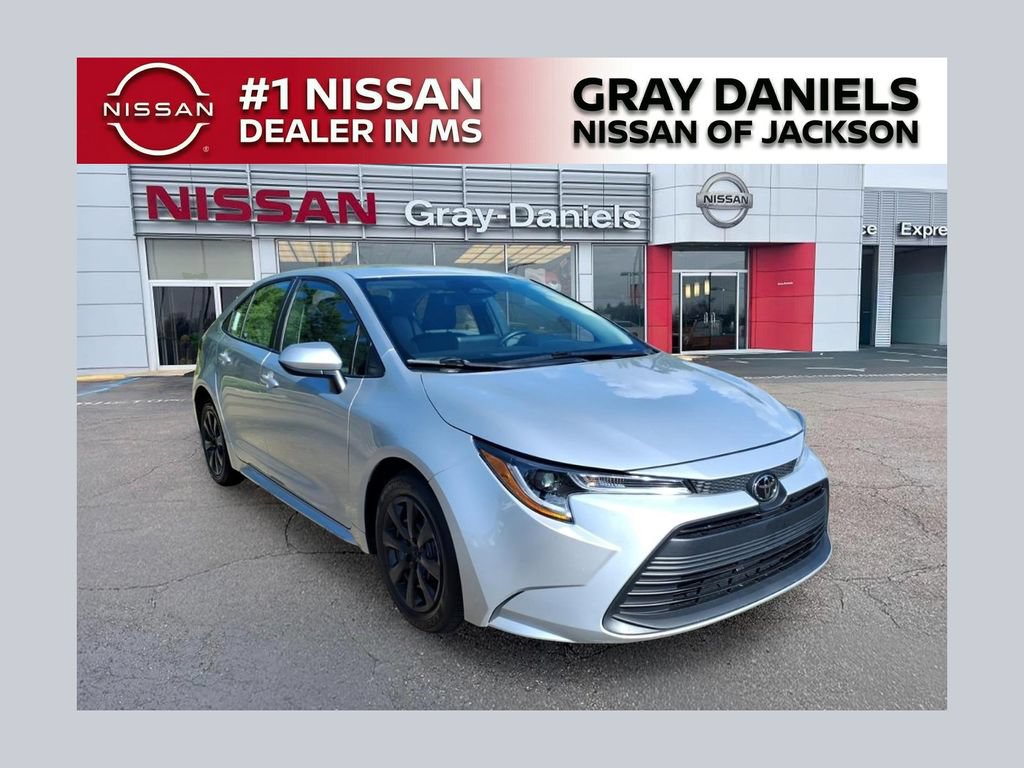 Used 2025 Toyota Corolla LE
