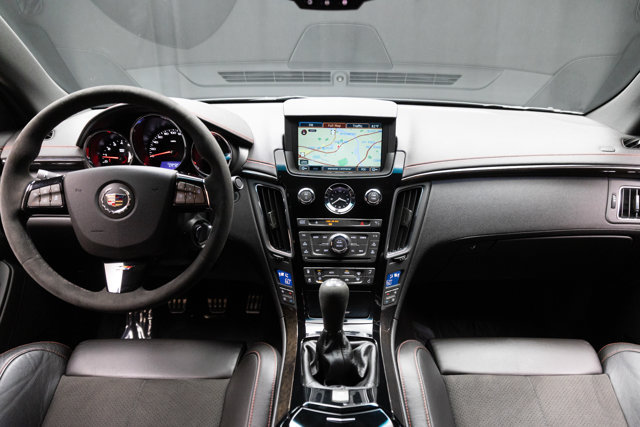 Used 2015 Cadillac CTS V RWD image 64