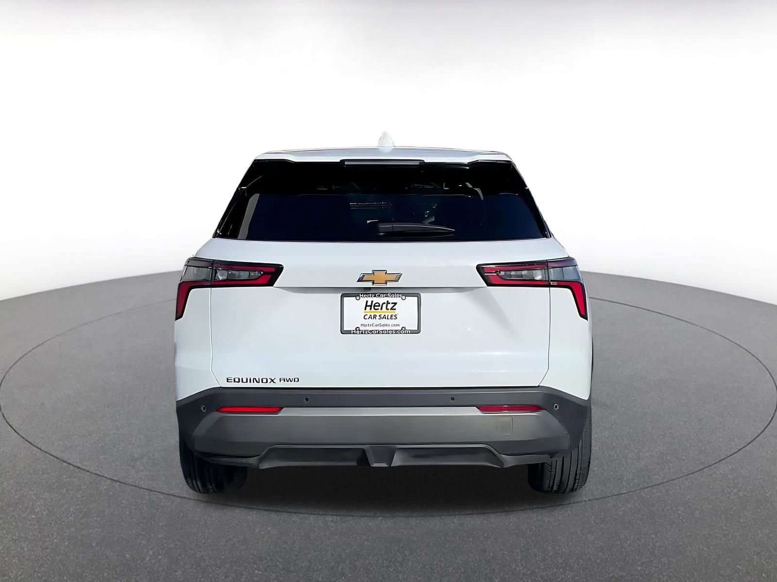 Used 2025 Chevrolet Equinox LT image 12