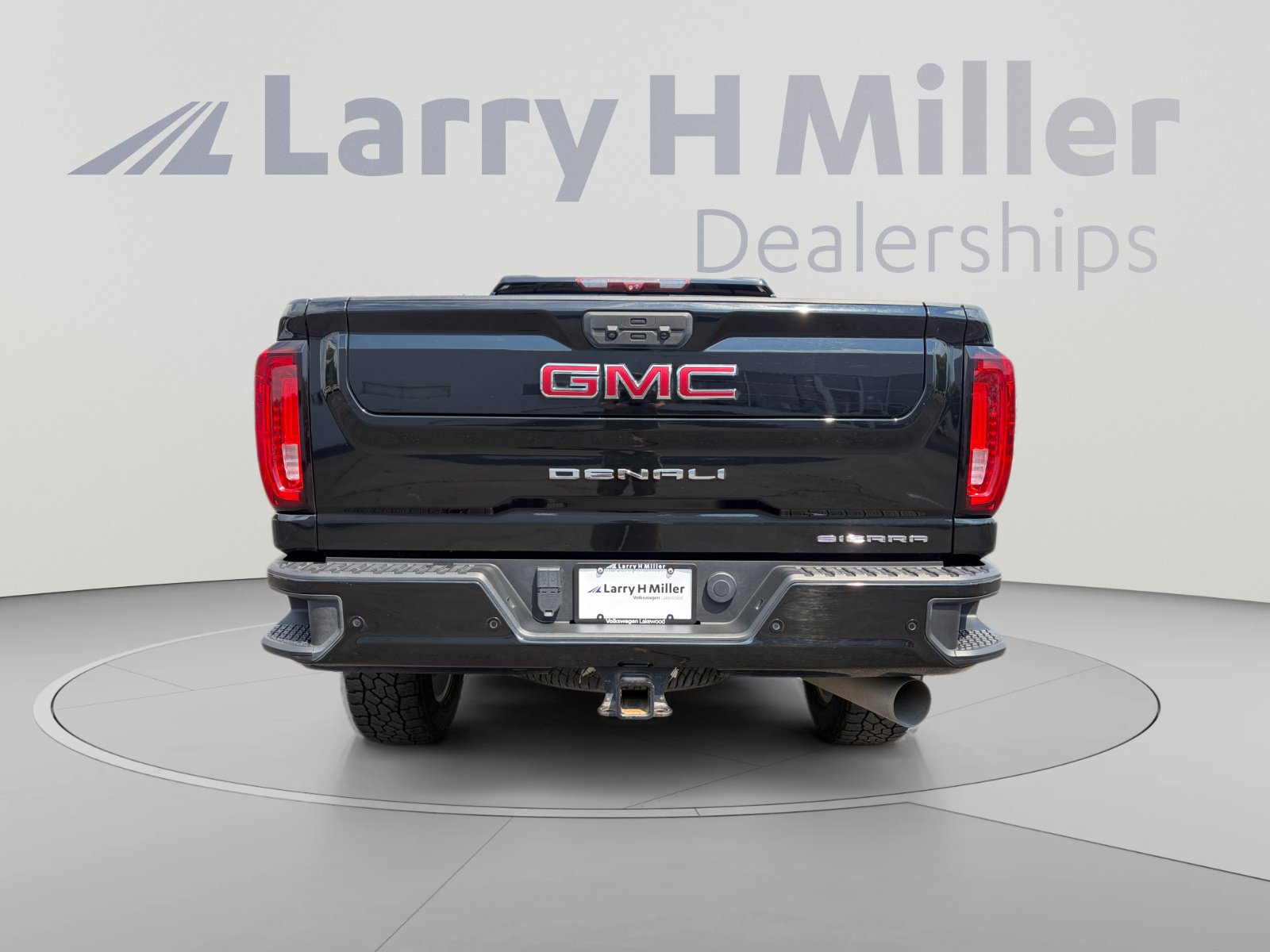 Used 2020 GMC Sierra 3500 Denali w/ Denali Ultimate Package AWD/4WD image 4