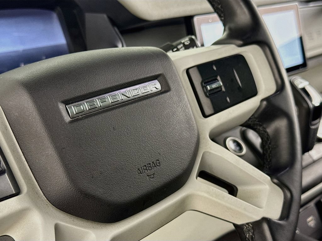 Used 2023 Land Rover Defender 90 S AWD/4WD image 19