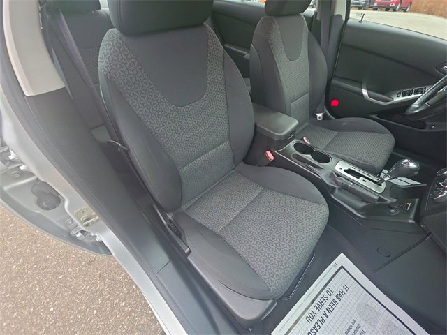 Used 2009 Pontiac G6 Sedan w/ Sport Package 1 image 24